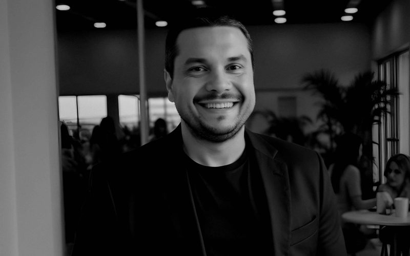 estratégias e consultorias